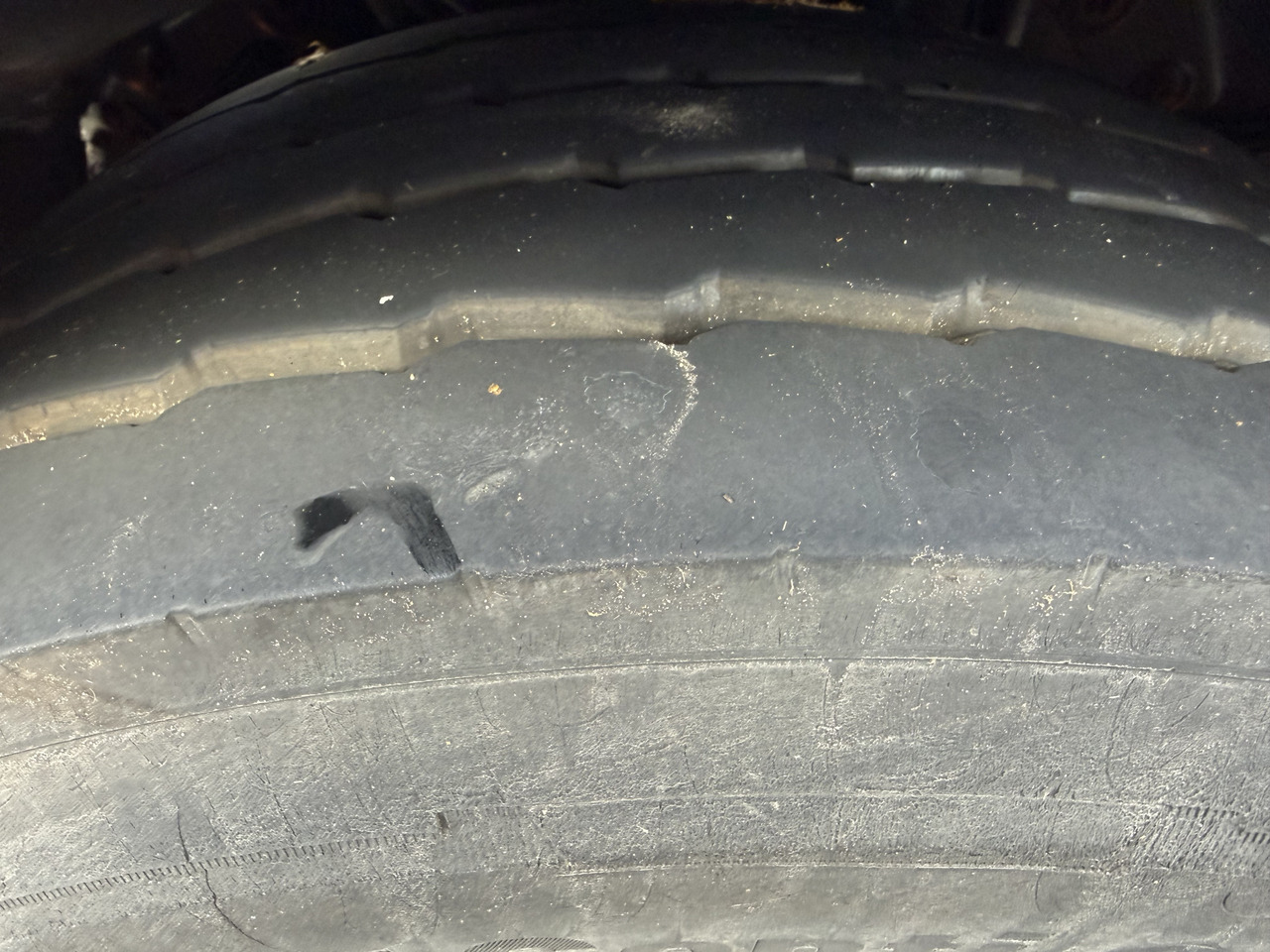 Scania P280 6X2*4 - Kabiinišassiiga veoauto: pilt 3 Scania P280 6X2*4 - Kabiinišassiiga veoauto: pilt 3