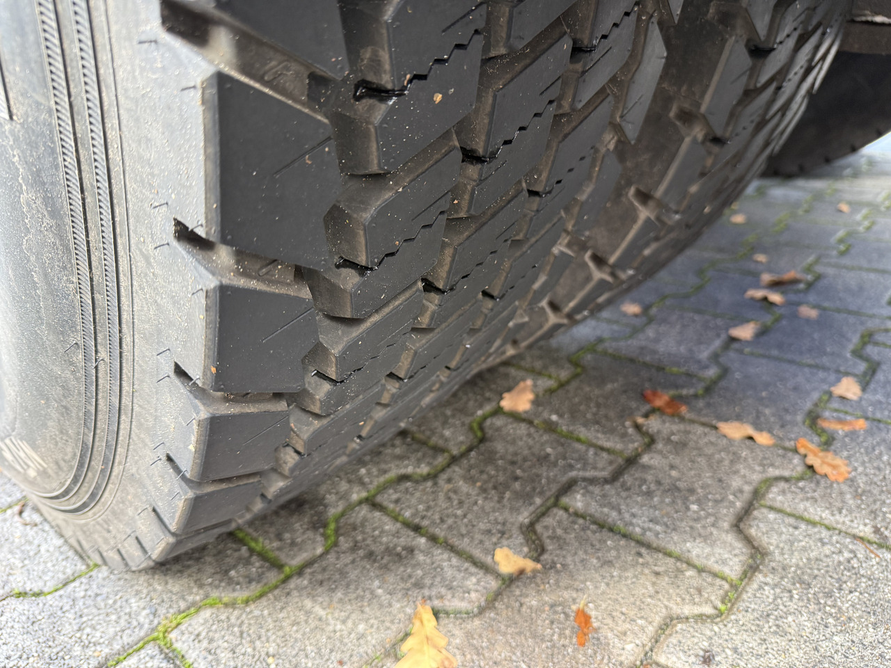 Scania P280 6X2*4 - Kabiinišassiiga veoauto: pilt 2 Scania P280 6X2*4 - Kabiinišassiiga veoauto: pilt 2