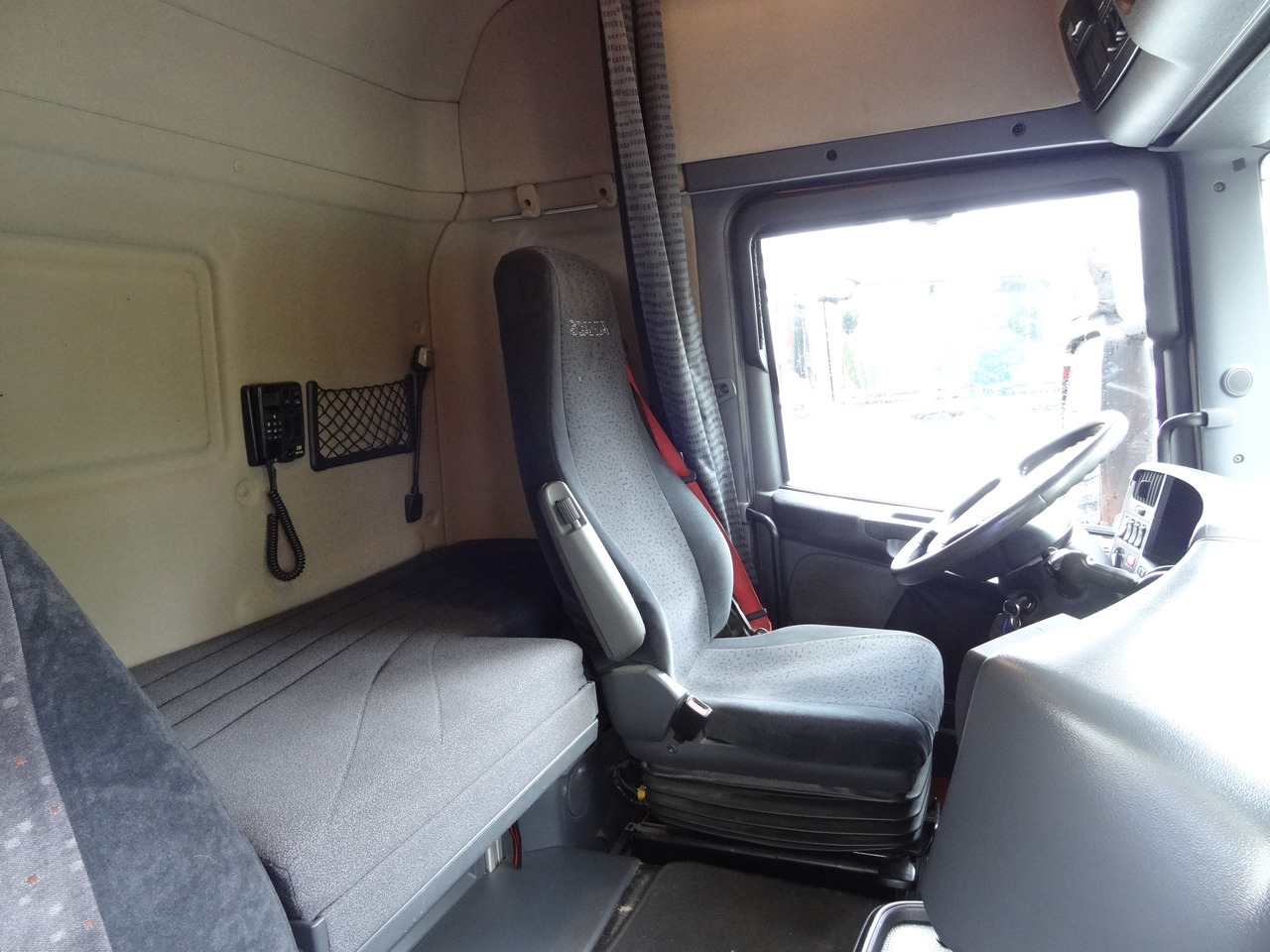 Scania R480 6X2*4 Kran Atlas 240 bis 20 Meter - Madelveok/ Platvormveok, Kraanaga veoauto: pilt 4 Scania R480 6X2*4 Kran Atlas 240 bis 20 Meter - Madelveok/ Platvormveok, Kraanaga veoauto: pilt 4