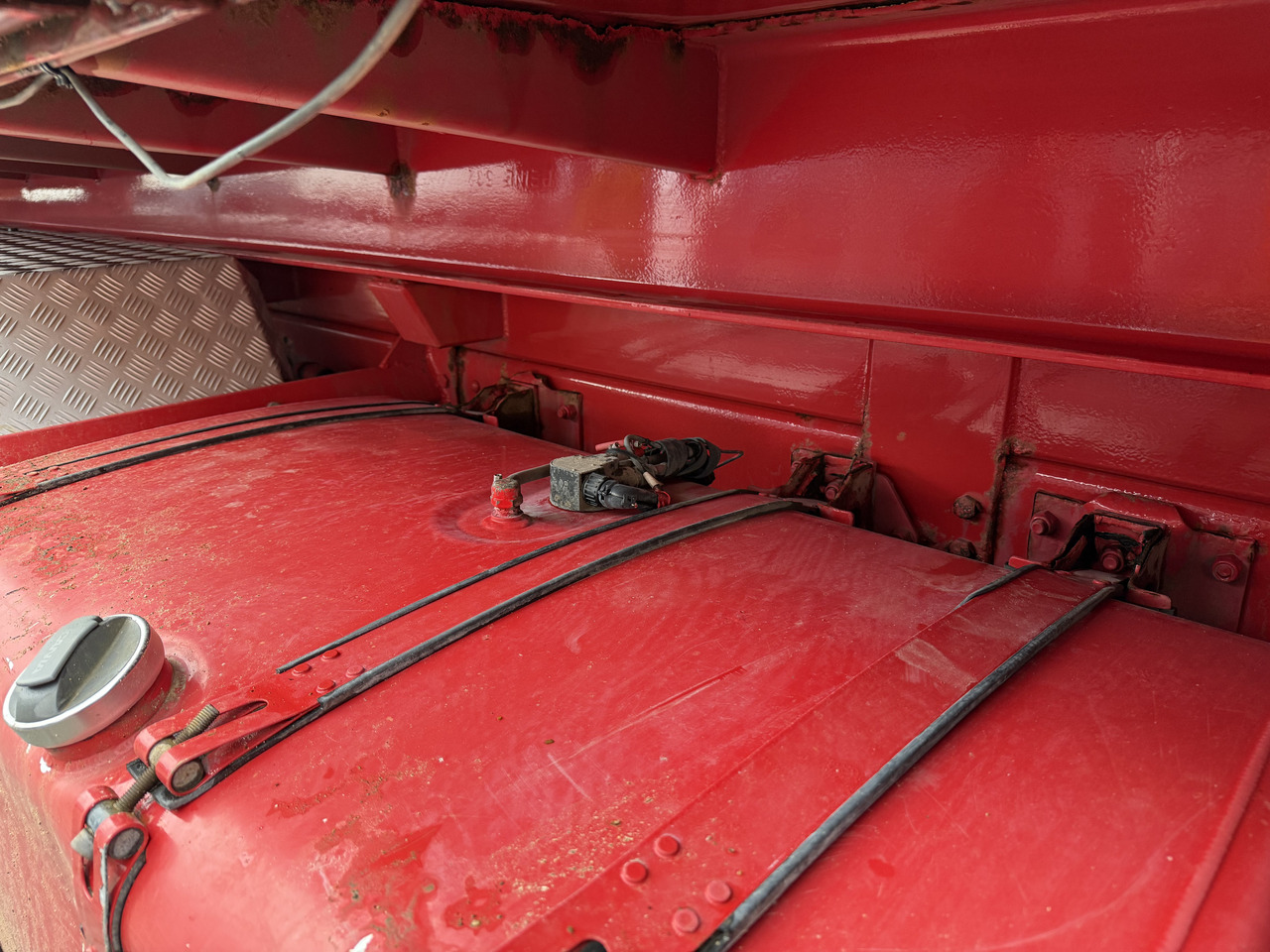 Scania R580 8X4 Kipper Kran HIAB 244-5 - Kallurauto, Kraanaga veoauto: pilt 2 Scania R580 8X4 Kipper Kran HIAB 244-5 - Kallurauto, Kraanaga veoauto: pilt 2