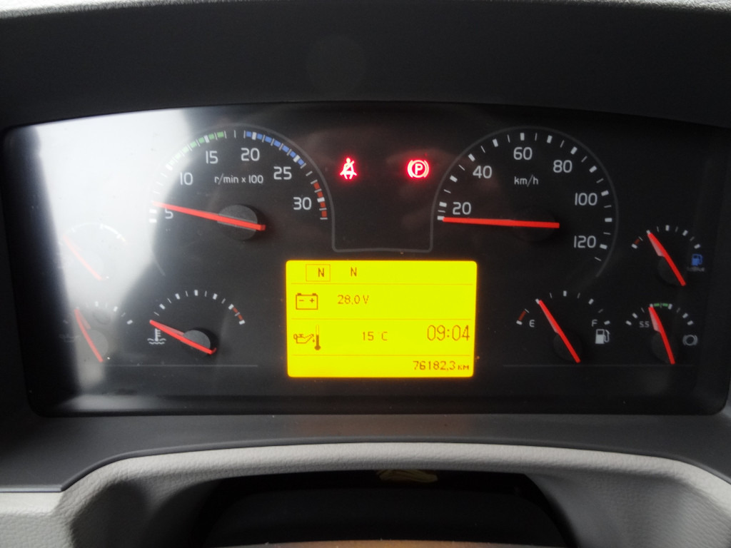 Volvo FL 280.18 mit Kran HMF 910 K3 - Madelveok/ Platvormveok, Kraanaga veoauto: pilt 4 Volvo FL 280.18 mit Kran HMF 910 K3 - Madelveok/ Platvormveok, Kraanaga veoauto: pilt 4