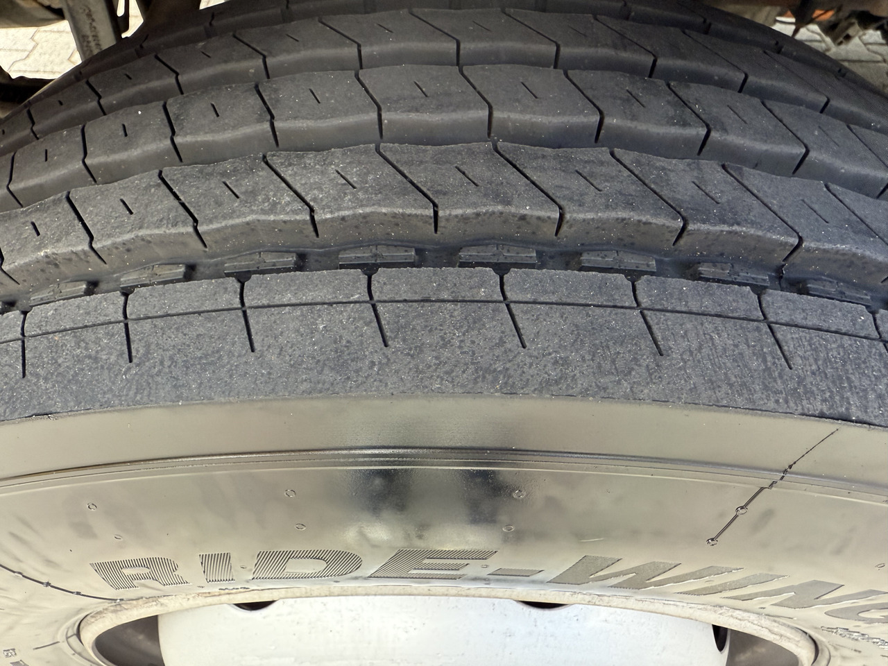 Volvo FL210 14 Tonner - Tent veoauto: pilt 2 Volvo FL210 14 Tonner - Tent veoauto: pilt 2