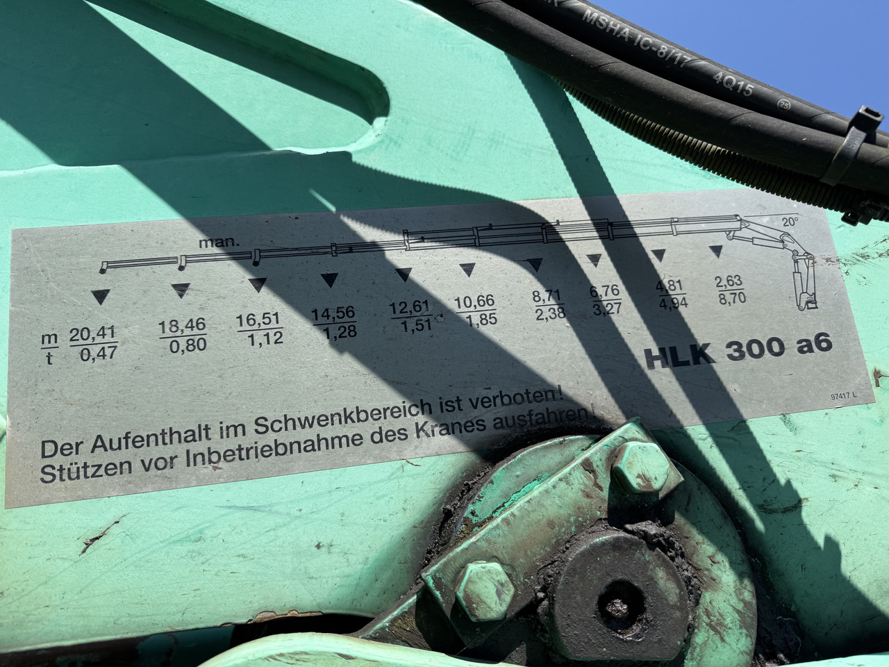 Volvo FM12 420 4X4 Kran MKG 300 bis 24 Meter - Madelveok/ Platvormveok, Kraanaga veoauto: pilt 3 Volvo FM12 420 4X4 Kran MKG 300 bis 24 Meter - Madelveok/ Platvormveok, Kraanaga veoauto: pilt 3