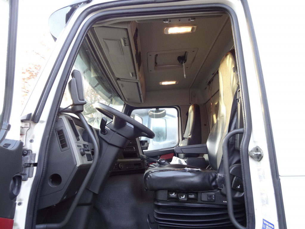 Volvo FM420 4X4 X-Track - Kabiinišassiiga veoauto: pilt 4 Volvo FM420 4X4 X-Track - Kabiinišassiiga veoauto: pilt 4