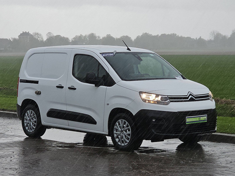 Citroën Berlingo 1.2 L1 Benzine Automaat! - Tarbesõiduk furgoon: pilt 5 Citroën Berlingo 1.2 L1 Benzine Automaat! - Tarbesõiduk furgoon: pilt 5