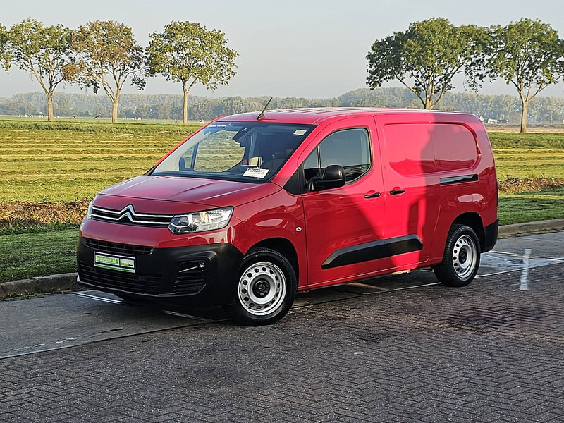 Citroën Berlingo 1.4 XL 130 AUT. 34 dkm. - Tarbesõiduk furgoon: pilt 2 Citroën Berlingo 1.4 XL 130 AUT. 34 dkm. - Tarbesõiduk furgoon: pilt 2