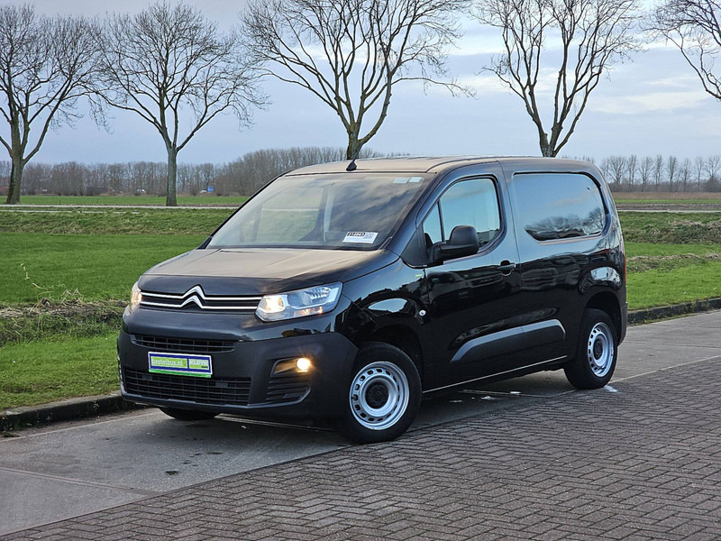 Citroën Berlingo 1.5 L1 Navi Euro6 NAP! - Tarbesõiduk furgoon: pilt 2 Citroën Berlingo 1.5 L1 Navi Euro6 NAP! - Tarbesõiduk furgoon: pilt 2