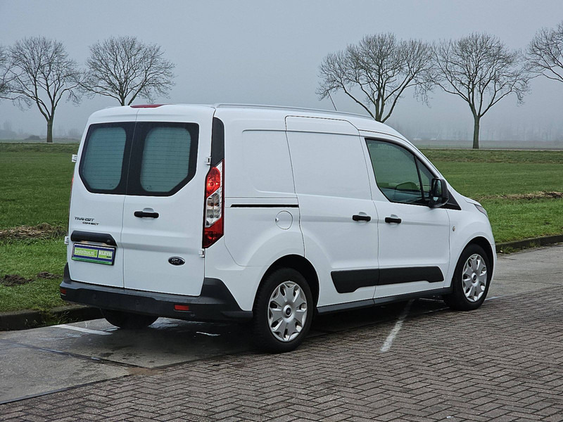 Ford Transit Connect L1 Navi 3-Zits Euro6 - Tarbesõiduk furgoon: pilt 3 Ford Transit Connect L1 Navi 3-Zits Euro6 - Tarbesõiduk furgoon: pilt 3