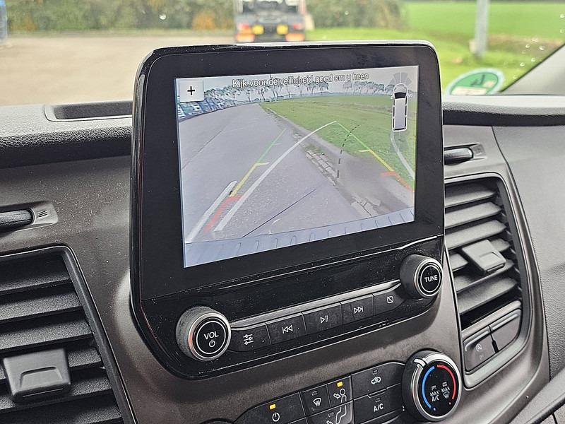 Väike kaubik Ford Transit Custom 2.0 L1H1 Navi Euro6: pilt 17 Väike kaubik Ford Transit Custom 2.0 L1H1 Navi Euro6: pilt 17