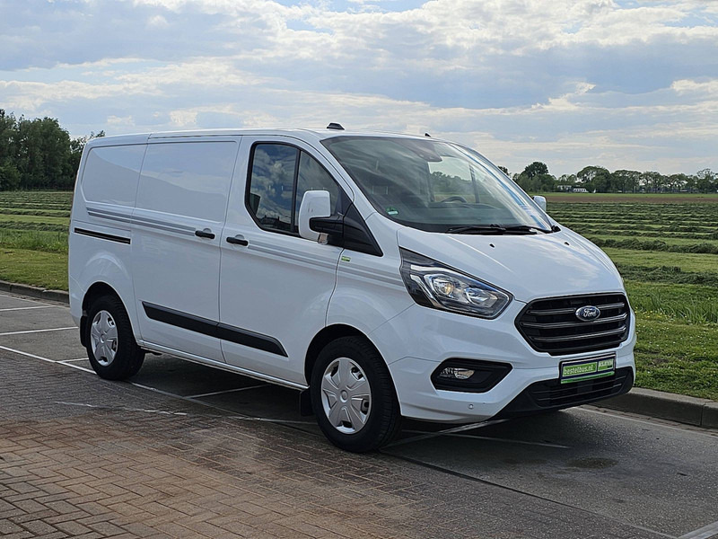 Ford Transit Custom 2.0 L1H1 Navi Euro6 - Väike kaubik: pilt 5 Ford Transit Custom 2.0 L1H1 Navi Euro6 - Väike kaubik: pilt 5