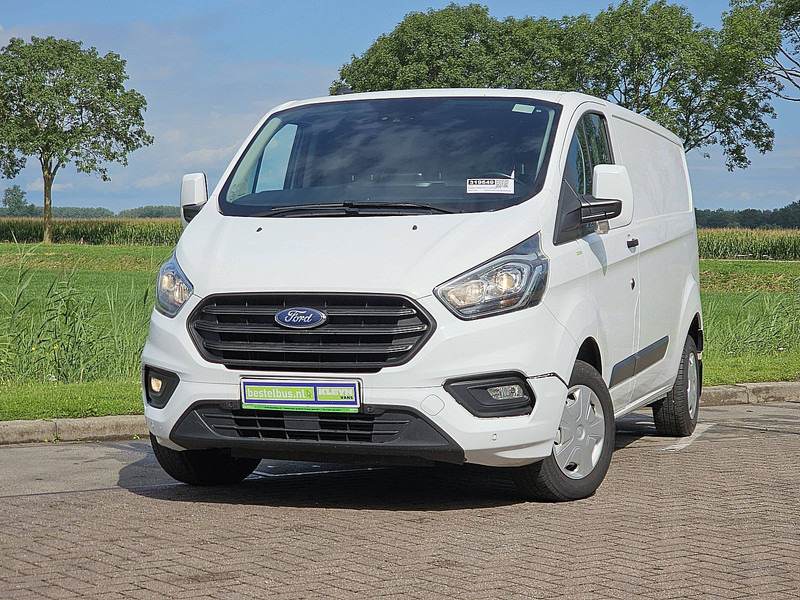 Ford Transit Custom 2.0 L2H1 Navi Airco - Väike kaubik: pilt 1 Ford Transit Custom 2.0 L2H1 Navi Airco - Väike kaubik: pilt 1