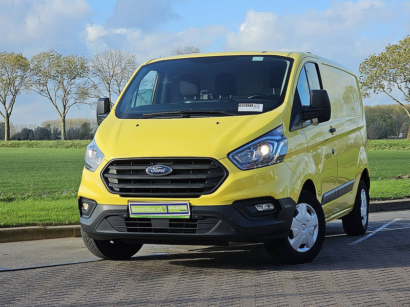 Ford Transit Custom 2.0 ac EURO6 - Väike kaubik: pilt 1 Ford Transit Custom 2.0 ac EURO6 - Väike kaubik: pilt 1
