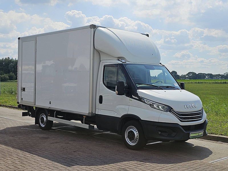 Iveco Daily 35S14 ac automaat EURO6 - Tarbesõiduk furgoon: pilt 5 Iveco Daily 35S14 ac automaat EURO6 - Tarbesõiduk furgoon: pilt 5