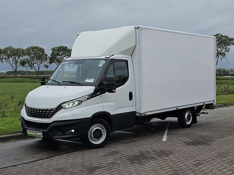 Iveco Daily 35S18 ac automaat EURO6 - Tarbesõiduk furgoon: pilt 2 Iveco Daily 35S18 ac automaat EURO6 - Tarbesõiduk furgoon: pilt 2
