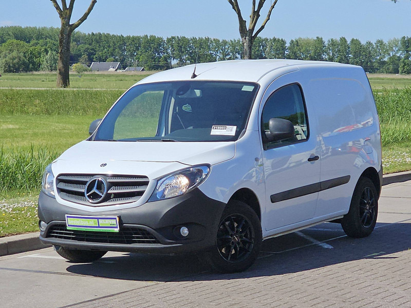 Mercedes-Benz Citan 108 CDI LONG Airco Euro6! - Tarbesõiduk furgoon: pilt 2 Mercedes-Benz Citan 108 CDI LONG Airco Euro6! - Tarbesõiduk furgoon: pilt 2