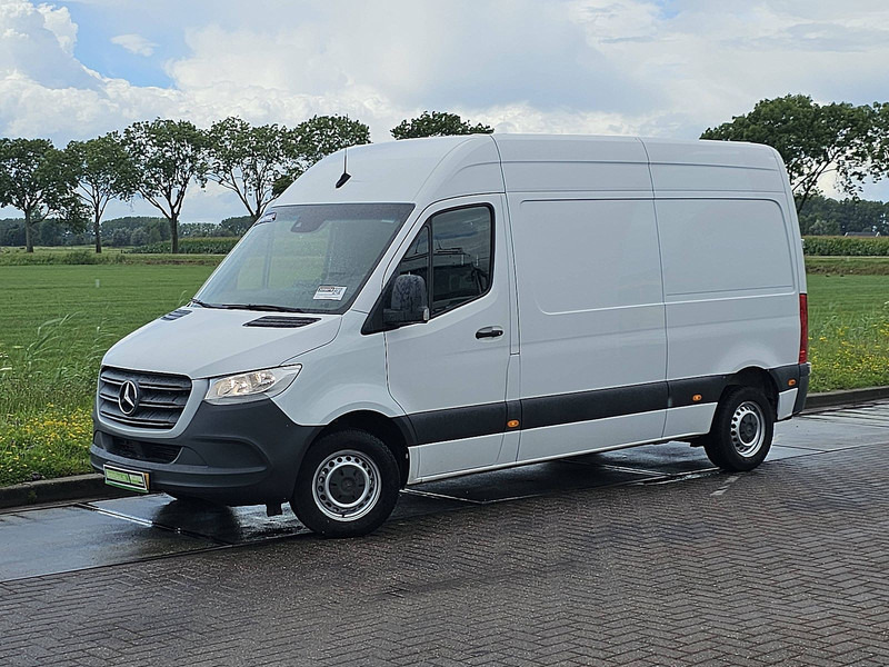 Mercedes-Benz Sprinter 211 L2H2 Mbux Automaat! - Väike kaubik: pilt 2 Mercedes-Benz Sprinter 211 L2H2 Mbux Automaat! - Väike kaubik: pilt 2