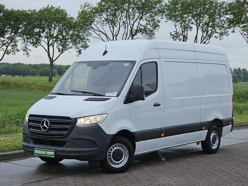 Mercedes-Benz Sprinter 314 L2H2 Mbux Automaat! - Väike kaubik: pilt 2 Mercedes-Benz Sprinter 314 L2H2 Mbux Automaat! - Väike kaubik: pilt 2