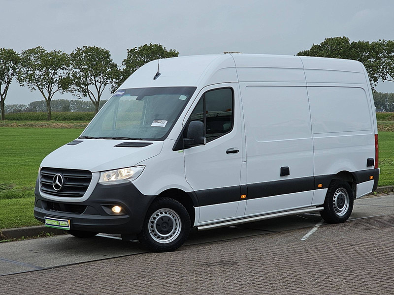 Mercedes-Benz Sprinter 315 AC AUTOMAAT EURO6 - Kaubik: pilt 2 Mercedes-Benz Sprinter 315 AC AUTOMAAT EURO6 - Kaubik: pilt 2