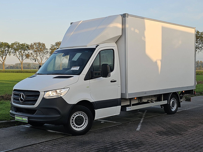 Mercedes-Benz Sprinter 316 Bakwagen Laadklep! - Tarbesõiduk furgoon: pilt 2 Mercedes-Benz Sprinter 316 Bakwagen Laadklep! - Tarbesõiduk furgoon: pilt 2