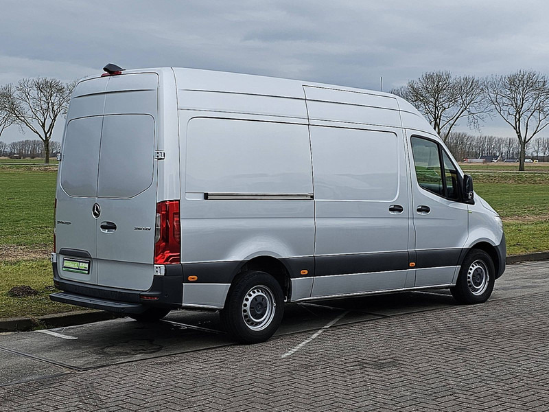 Mercedes-Benz Sprinter 316 L2H2 Automaat Navi ! - Kaubik: pilt 3 Mercedes-Benz Sprinter 316 L2H2 Automaat Navi ! - Kaubik: pilt 3
