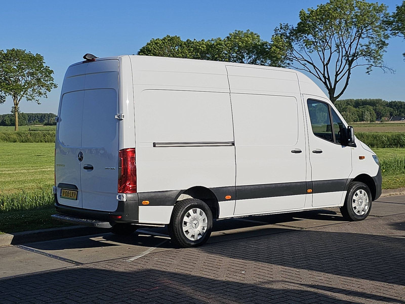 Mercedes-Benz Sprinter 317 L2H2 Navi RWD! - Kaubik: pilt 3 Mercedes-Benz Sprinter 317 L2H2 Navi RWD! - Kaubik: pilt 3