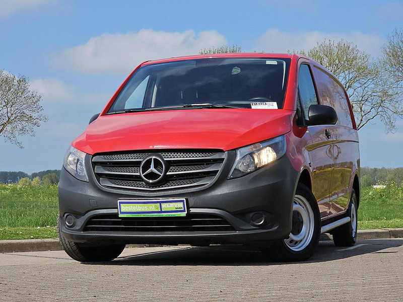 Mercedes-Benz Vito 110 ac EURO6 - Väike kaubik: pilt 1 Mercedes-Benz Vito 110 ac EURO6 - Väike kaubik: pilt 1