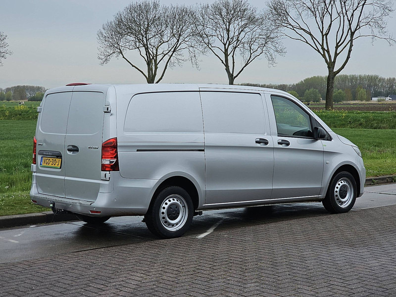 Mercedes-Benz Vito 114 ac automaat EURO6 - Väike kaubik: pilt 3 Mercedes-Benz Vito 114 ac automaat EURO6 - Väike kaubik: pilt 3