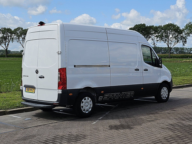 Mercedes-Benz eSprinter L2H2 41kWh Automaat! - Kaubik, Elektrikaubik: pilt 3 Mercedes-Benz eSprinter L2H2 41kWh Automaat! - Kaubik, Elektrikaubik: pilt 3