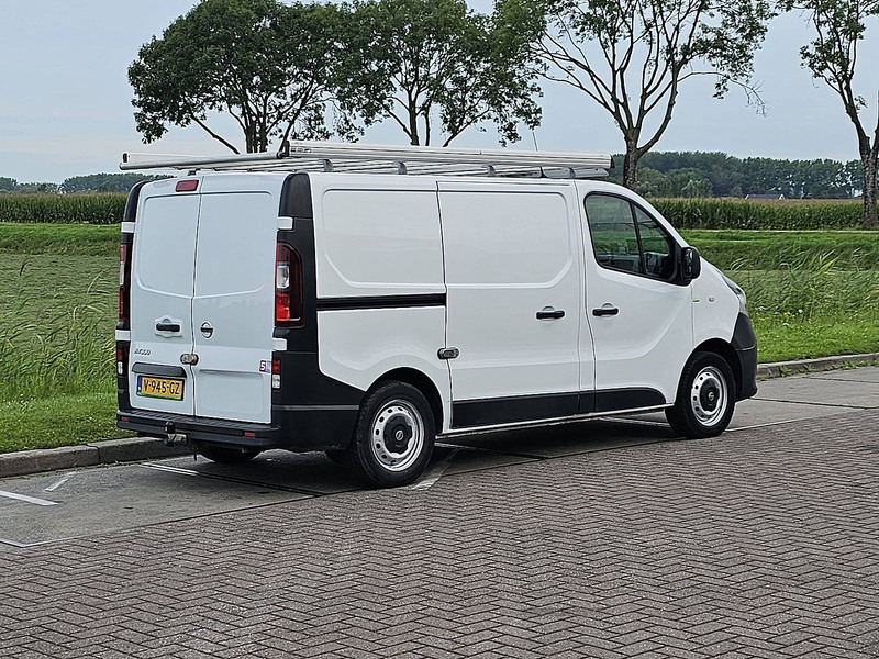Nissan nv 300 1.6 DCI L1H1 - Väike kaubik: pilt 3 Nissan nv 300 1.6 DCI L1H1 - Väike kaubik: pilt 3