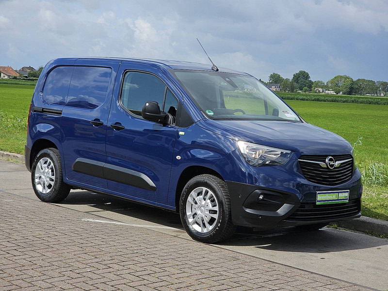 Opel Combo 1.3 L1 Navi PDC Trekhaak - Väike kaubik: pilt 5 Opel Combo 1.3 L1 Navi PDC Trekhaak - Väike kaubik: pilt 5