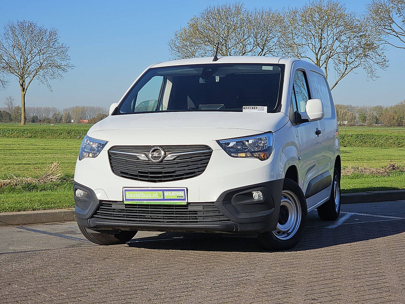 Opel Combo 1.6 D - Tarbesõiduk furgoon: pilt 1 Opel Combo 1.6 D - Tarbesõiduk furgoon: pilt 1