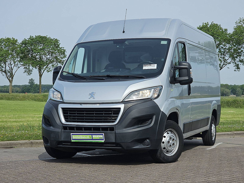 Peugeot Boxer 330 ac EURO6 - Väike kaubik: pilt 1 Peugeot Boxer 330 ac EURO6 - Väike kaubik: pilt 1