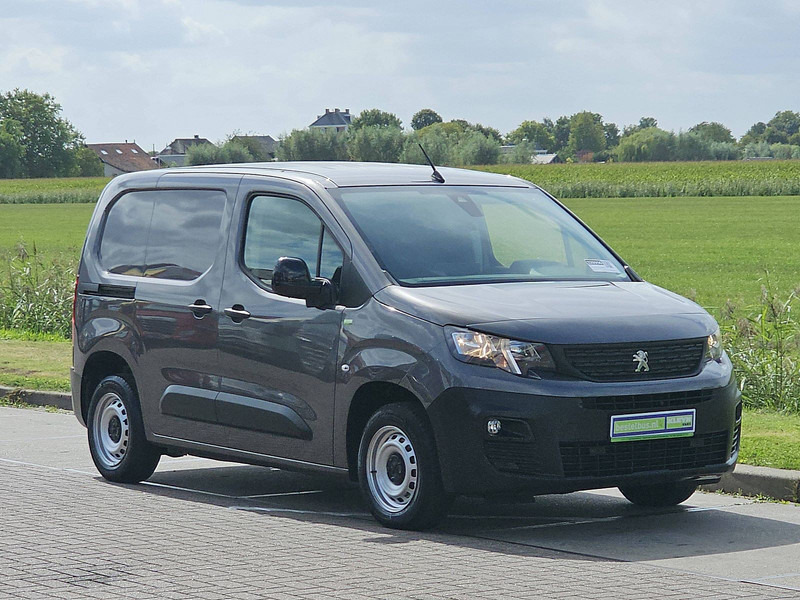 Peugeot Partner 1.5 HDI - Tarbesõiduk furgoon: pilt 5 Peugeot Partner 1.5 HDI - Tarbesõiduk furgoon: pilt 5