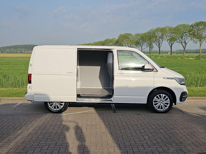 Väike kaubik Volkswagen Transporter 2.0 TDI L1H1 BULLI LED NAP!: pilt 13
