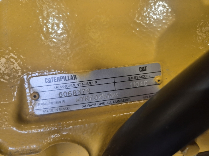 Caterpillar 3054C DITAAC Engine + Radiator - Mootor - Tööstusmasin: pilt 3 Caterpillar 3054C DITAAC Engine + Radiator - Mootor - Tööstusmasin: pilt 3