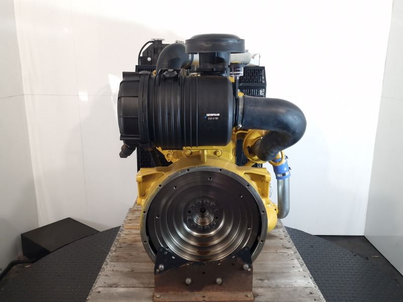 Caterpillar 3054C DITAAC Powerpack - Mootor - Tööstusmasin: pilt 2 Caterpillar 3054C DITAAC Powerpack - Mootor - Tööstusmasin: pilt 2