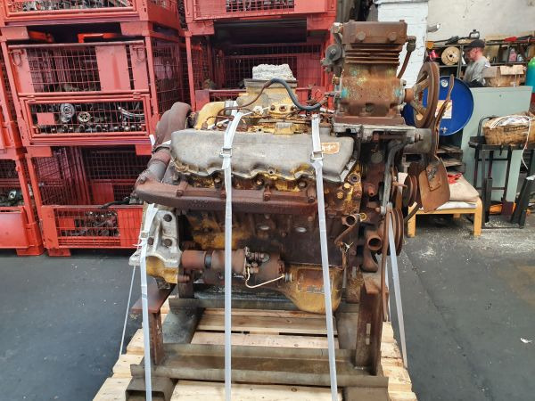 Caterpillar 3208T - Mootor - Tööstusmasin: pilt 4 Caterpillar 3208T - Mootor - Tööstusmasin: pilt 4