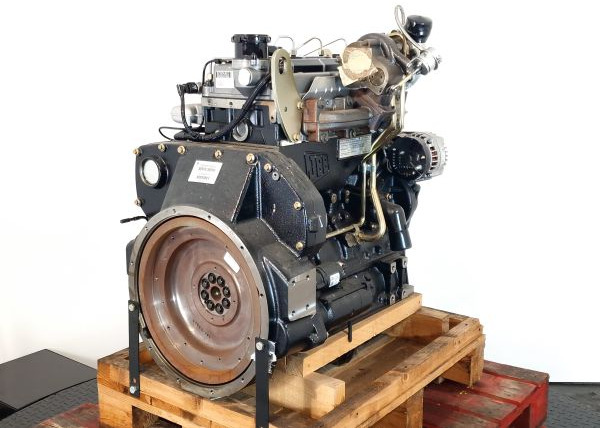 JCB 448 TCAG-121 Engine (Plant) DIESELMAX JCB GENERATOR ENGINE - Mootor - Ehitusmasinad: pilt 1 JCB 448 TCAG-121 Engine (Plant) DIESELMAX JCB GENERATOR ENGINE - Mootor - Ehitusmasinad: pilt 1