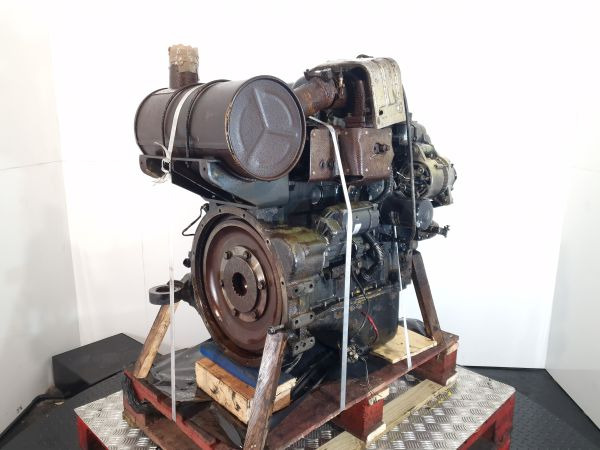 Komatsu/Cummins S4D102E-1/4BT3.9 Engine (Plant) - Mootor - Ehitusmasinad: pilt 1 Komatsu/Cummins S4D102E-1/4BT3.9 Engine (Plant) - Mootor - Ehitusmasinad: pilt 1