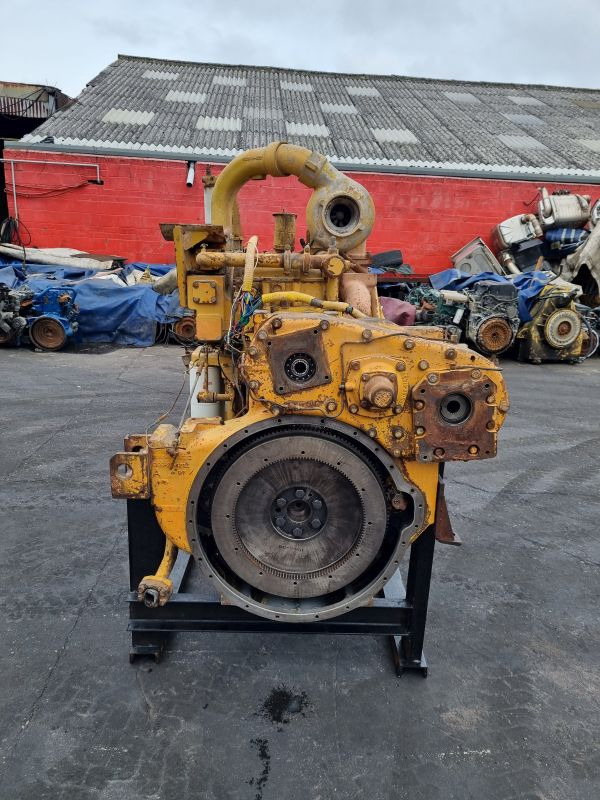 Komatsu SA6D155-4 D355A Engine (Plant) - Mootor - Ehitusmasinad: pilt 2 Komatsu SA6D155-4 D355A Engine (Plant) - Mootor - Ehitusmasinad: pilt 2