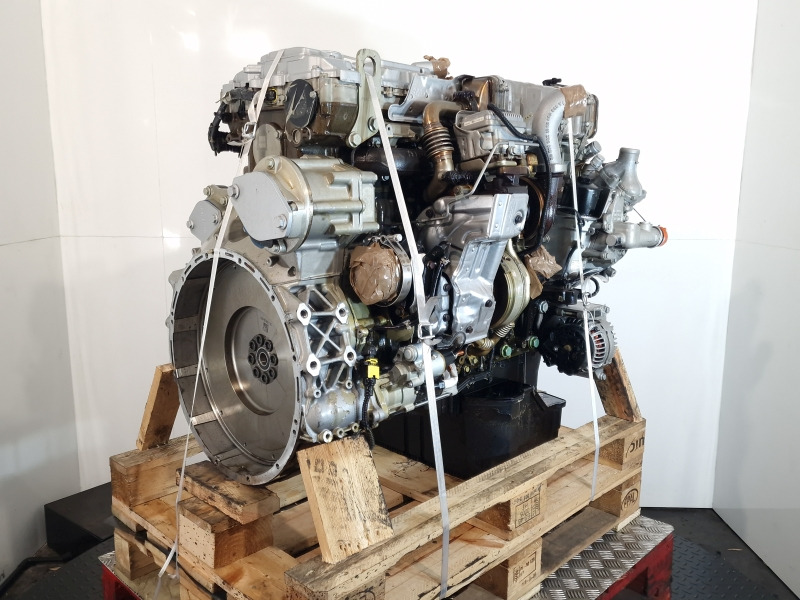 Mercedes Benz OM936LA.E4-5 D9H01 Twin Turbo Engine (Industrial) 935.912 - Mootor - Tööstusmasin: pilt 1 Mercedes Benz OM936LA.E4-5 D9H01 Twin Turbo Engine (Industrial) 935.912 - Mootor - Tööstusmasin: pilt 1
