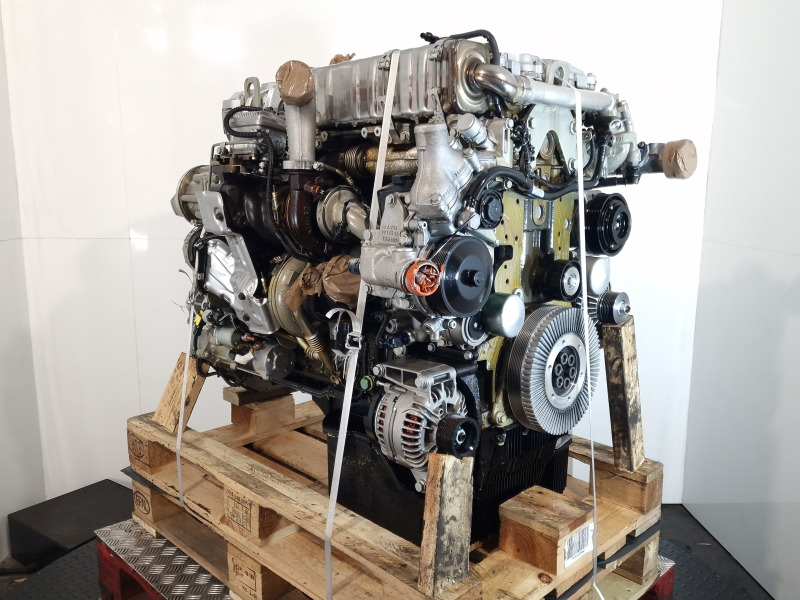 Mercedes Benz OM936LA.E4-5 D9H01 Twin Turbo Engine (Industrial) 935.912 - Mootor - Tööstusmasin: pilt 4 Mercedes Benz OM936LA.E4-5 D9H01 Twin Turbo Engine (Industrial) 935.912 - Mootor - Tööstusmasin: pilt 4
