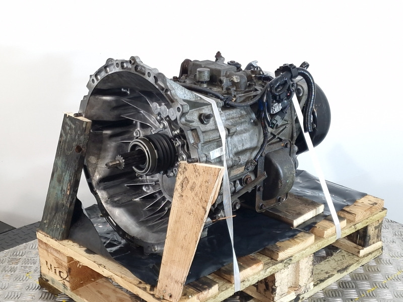 Mitsubishi M038S5A025 Manual Gearbox - Käigukast: pilt 1 Mitsubishi M038S5A025 Manual Gearbox - Käigukast: pilt 1