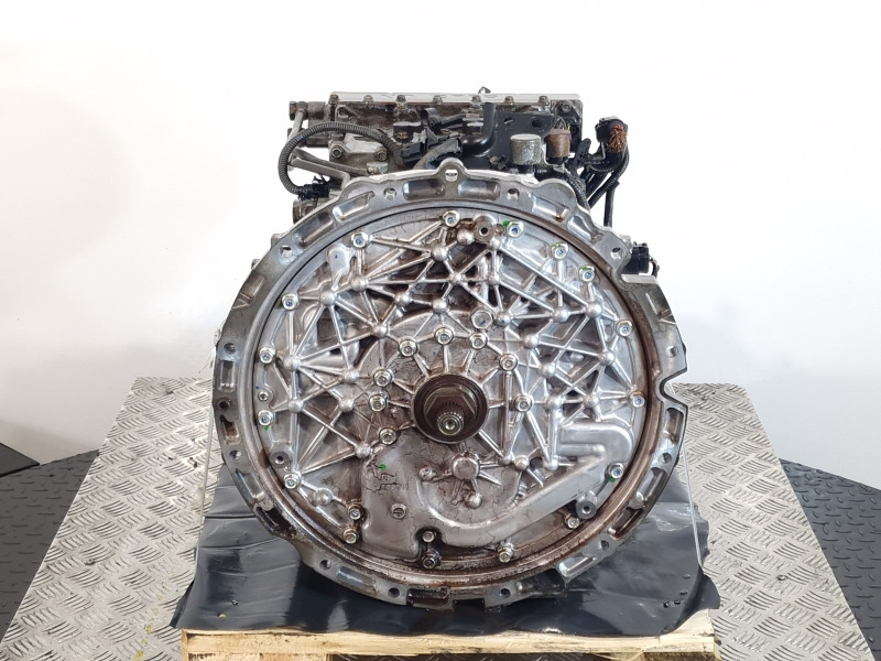 Mitsubishi MO38S6A302 automatic Gearbox - Käigukast: pilt 2 Mitsubishi MO38S6A302 automatic Gearbox - Käigukast: pilt 2