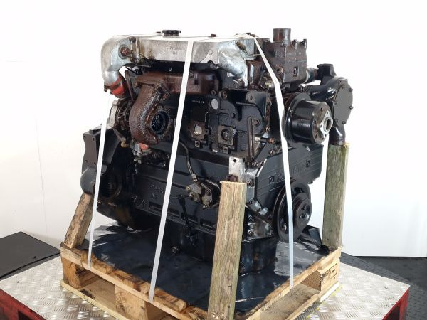 Perkins 1004.4T Engine (Plant) - Mootor - Ehitusmasinad: pilt 4 Perkins 1004.4T Engine (Plant) - Mootor - Ehitusmasinad: pilt 4