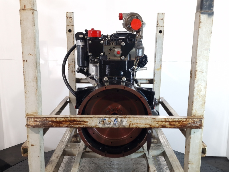 Perkins 1104D-44TA Engine (Plant) - Mootor - Ehitusmasinad: pilt 5 Perkins 1104D-44TA Engine (Plant) - Mootor - Ehitusmasinad: pilt 5