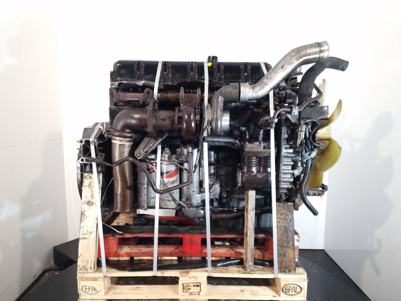 Renault DCI 11 420 (Truck Specification) - Mootor - Veoauto: pilt 5 Renault DCI 11 420 (Truck Specification) - Mootor - Veoauto: pilt 5
