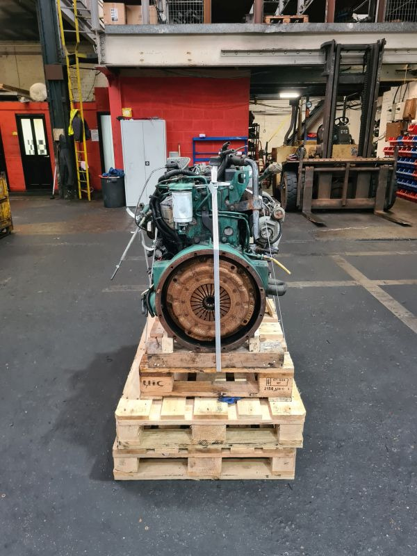 Volvo D4A Perkins 1004 Engine - Mootor - Ehitusmasinad: pilt 2 Volvo D4A Perkins 1004 Engine - Mootor - Ehitusmasinad: pilt 2
