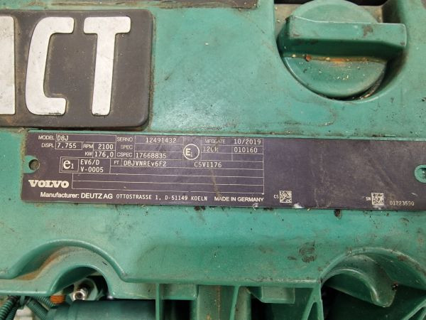 Volvo D8J Engine – In Process of Recon (Plant) - Mootor - Ehitusmasinad: pilt 2 Volvo D8J Engine – In Process of Recon (Plant) - Mootor - Ehitusmasinad: pilt 2