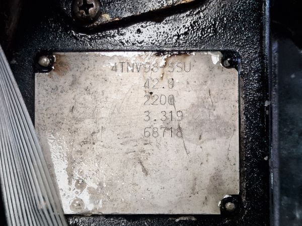 Yanmar 4TNV98-SSU Engine (Plant) - Mootor - Ehitusmasinad: pilt 2 Yanmar 4TNV98-SSU Engine (Plant) - Mootor - Ehitusmasinad: pilt 2